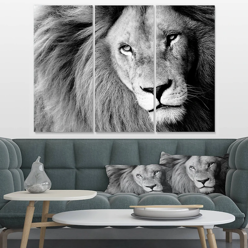 Designart - Lion Head in Grey