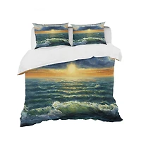 Designart 'Sunset Over Cloudy ocean' Sea & Shore Bedding Set