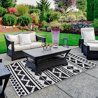 Black & White Aztec Design Rectangular Outdoor Area Rug, 4ft. x 6ft.