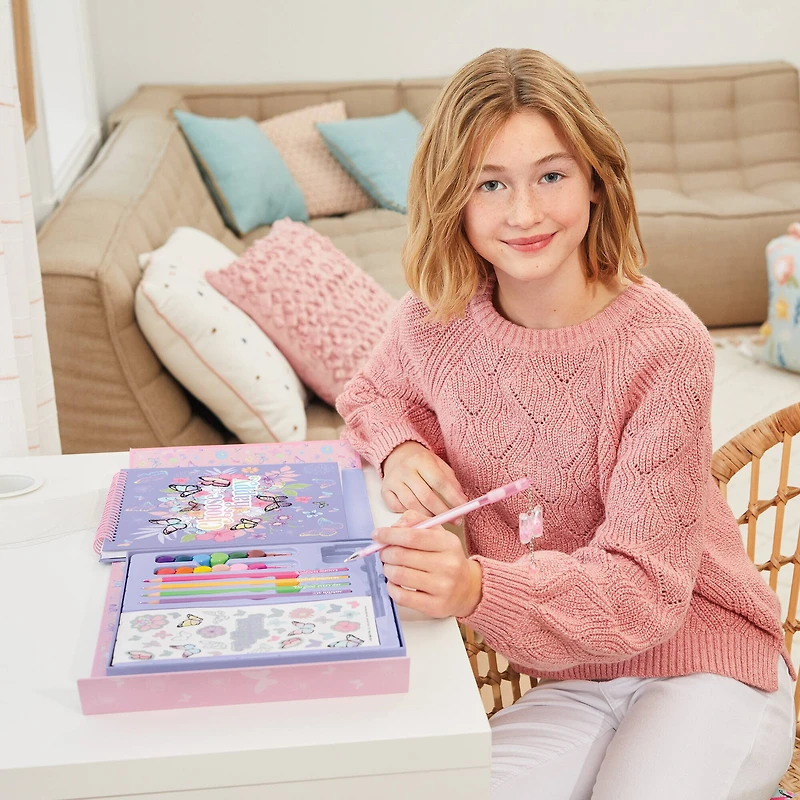 Make It Real 3C4G: Butterfly Sketchbook & Drawing Set, 20pcs