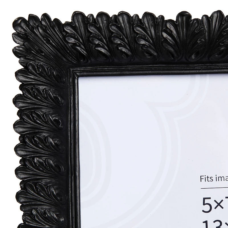 Glitzhome® 5" x 7" Black Scoop abletop Picture Frame