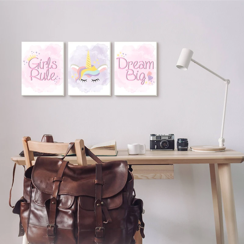 Stupell Industries Girls Rule Dream Big Star Crown Unicorn Wall Plaque