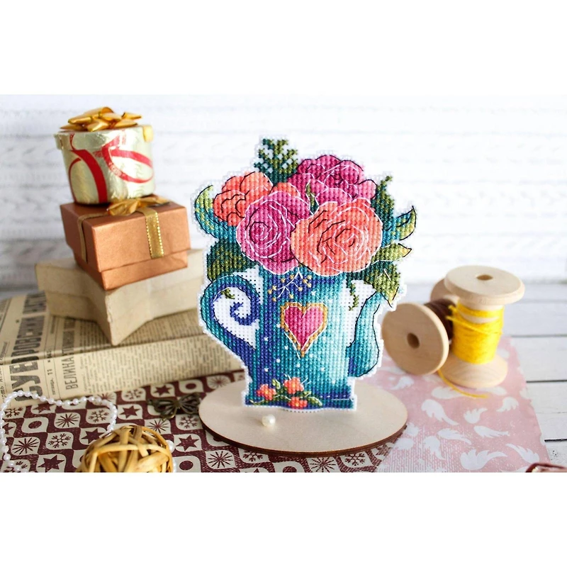 MP Studia Flowers Of Love Plastic Canvas Counted Cross Stitch Kit