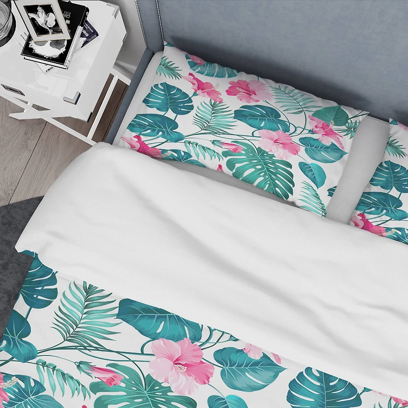 Designart 'Tropical Botanicals And Flowers' Mid-Century Duvet Cover Set