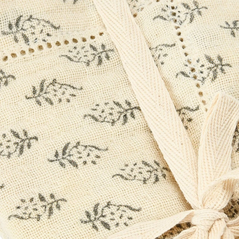 Hello Honey® Charcoal & Cream Floral Print Cotton Napkins, 4ct.