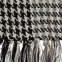 Black & Gray Houndstooth Plaid Throw
