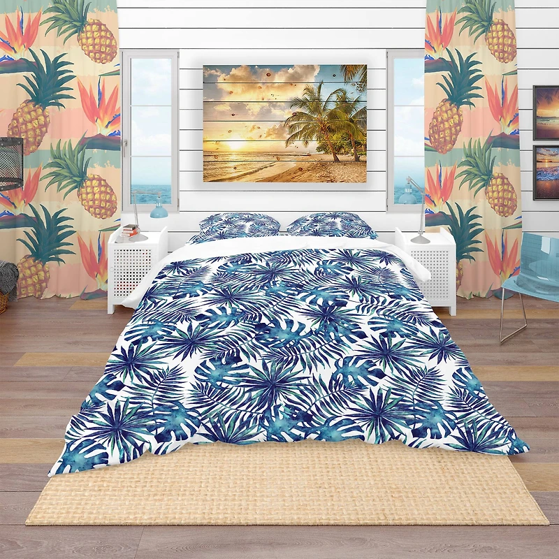 Designart 'Leaves and Brunches of Tropical Plants' Tropical Bedding Set