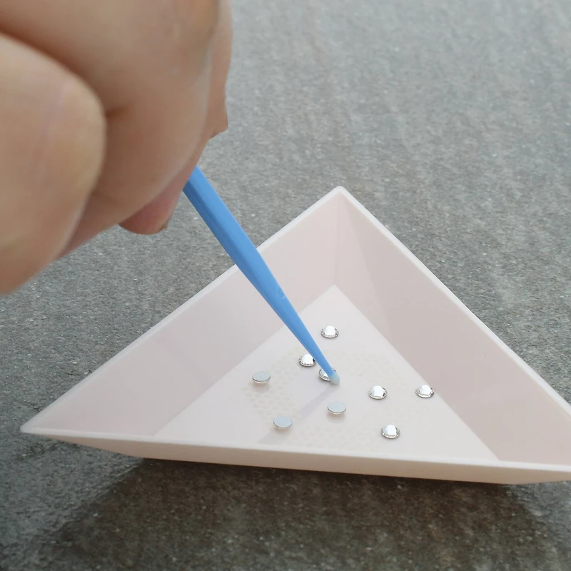 The Beadsmith® CrystalFX® Magical Tray®