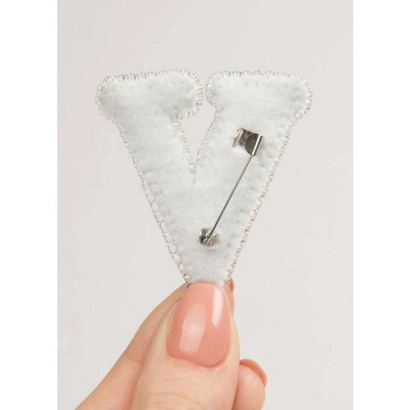 Crystal Art Beadwork Kit For Creating Broоch Victoria