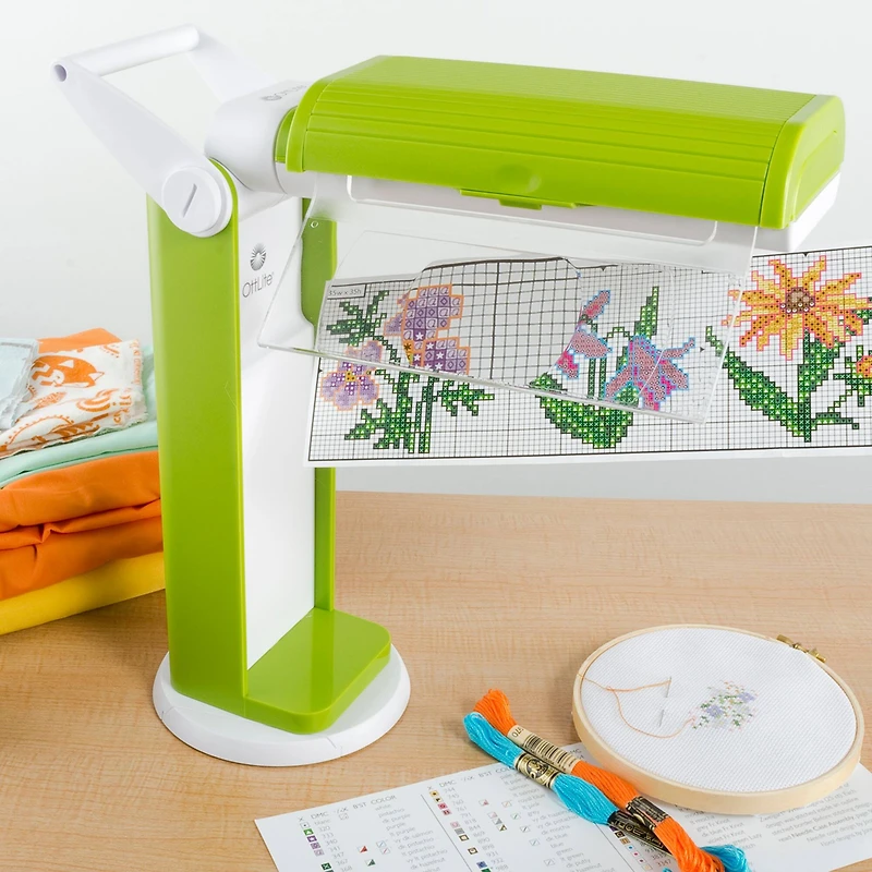 OttLite 11.5" Green Magnifier Task Lamp