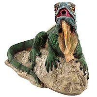 Design Toscano Ike the Iguana Spitter Piped Statue