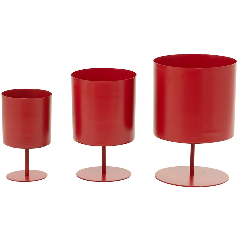 The Novogratz Red Metal Planter with Pedestal Base Set