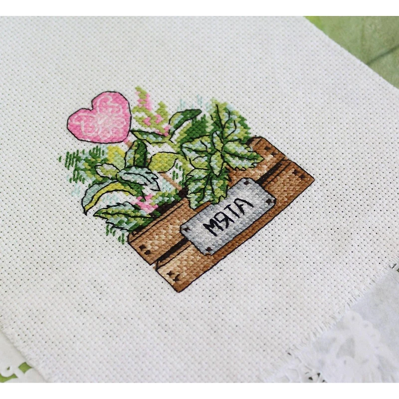 MP Studia Mint Counted Cross Stitch Kit