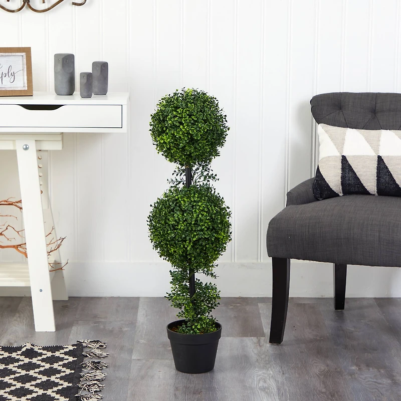 2.8ft. Potted Boxwood Double Ball Topiary Tree