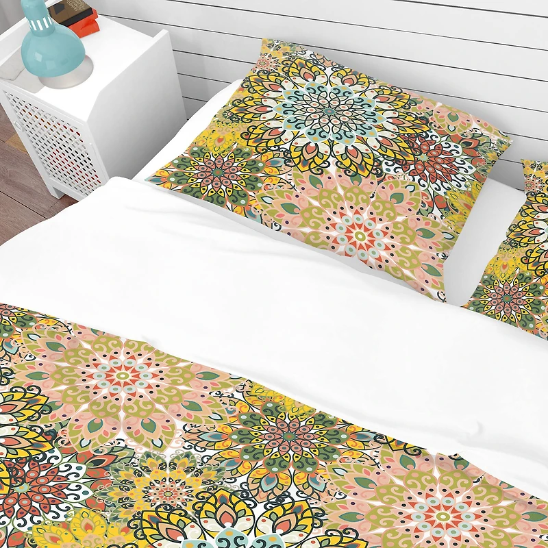 Designart 'Mandala Pattern For Printing on Fabric Or Paper' Bohemian & Eclectic Bedding Set