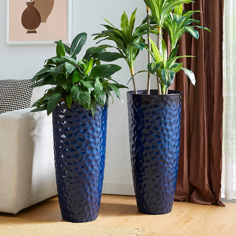 Glitzhome® 31" Eco-Friendly Honeycomb Textured Tall Plastic Planters