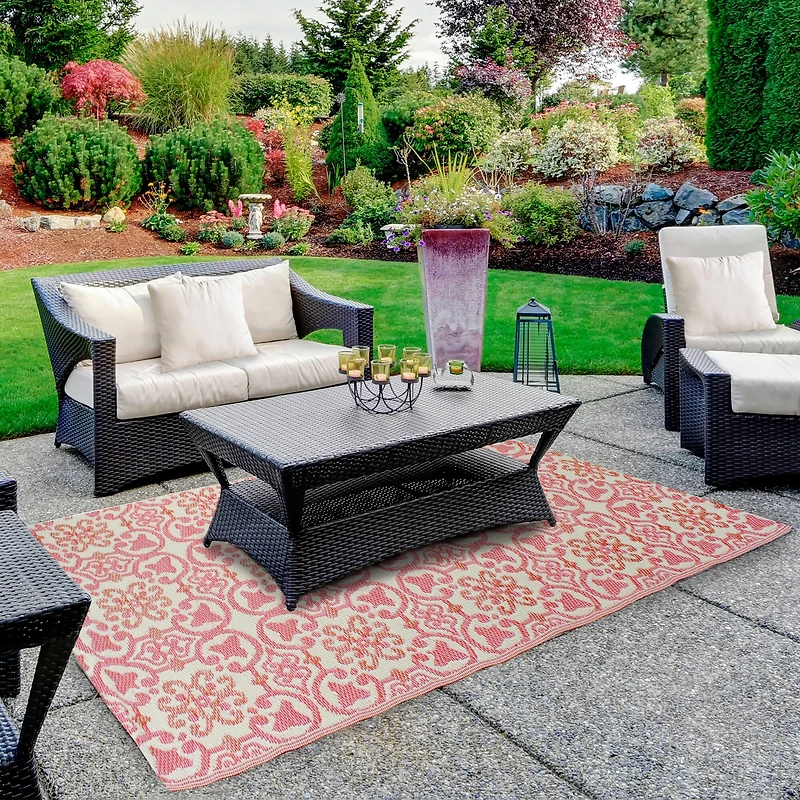 Pink & Cream Floral Design Rectangular Outdoor Area Rug, 4ft. x 6ft.