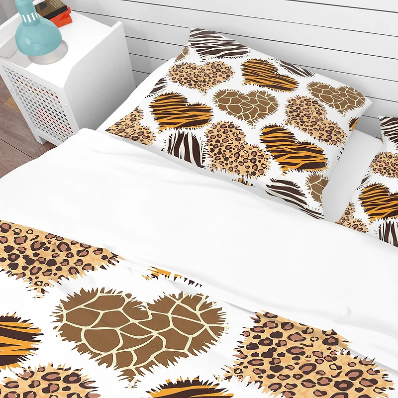 Designart 'Animal Print Style' Tropical Bedding Set