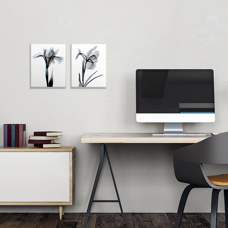Stupell Industries Contrast Black And Blue Flower Bloom Designs in Black Frame Wall Art