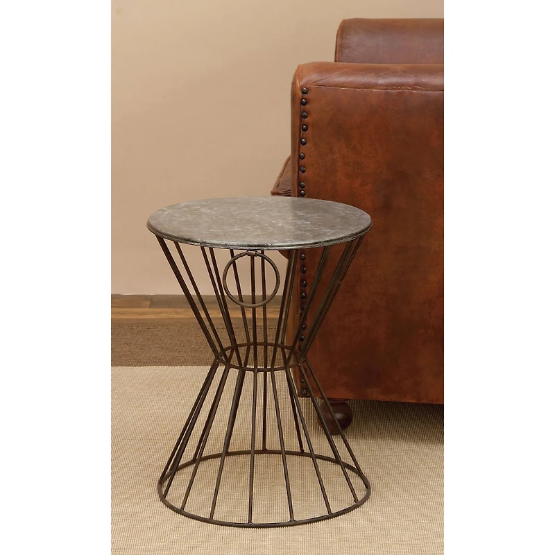 18'' Grey Iron Farmhouse Stool