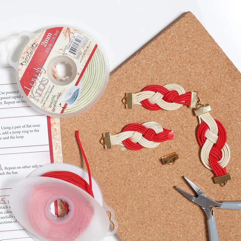 John Bead Lovely Knots 1mm Asian Knotting Cord with Bobbin