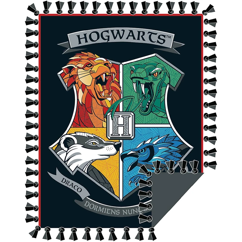 Harry Potter™ 43" x 55" Hogwarts™ Crest No Sew Fleece Throw Kit