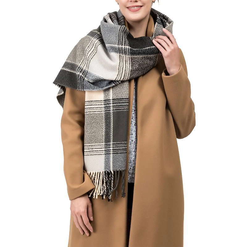 Glitzhome® Fashion Plaid Scarf with Tassels Set