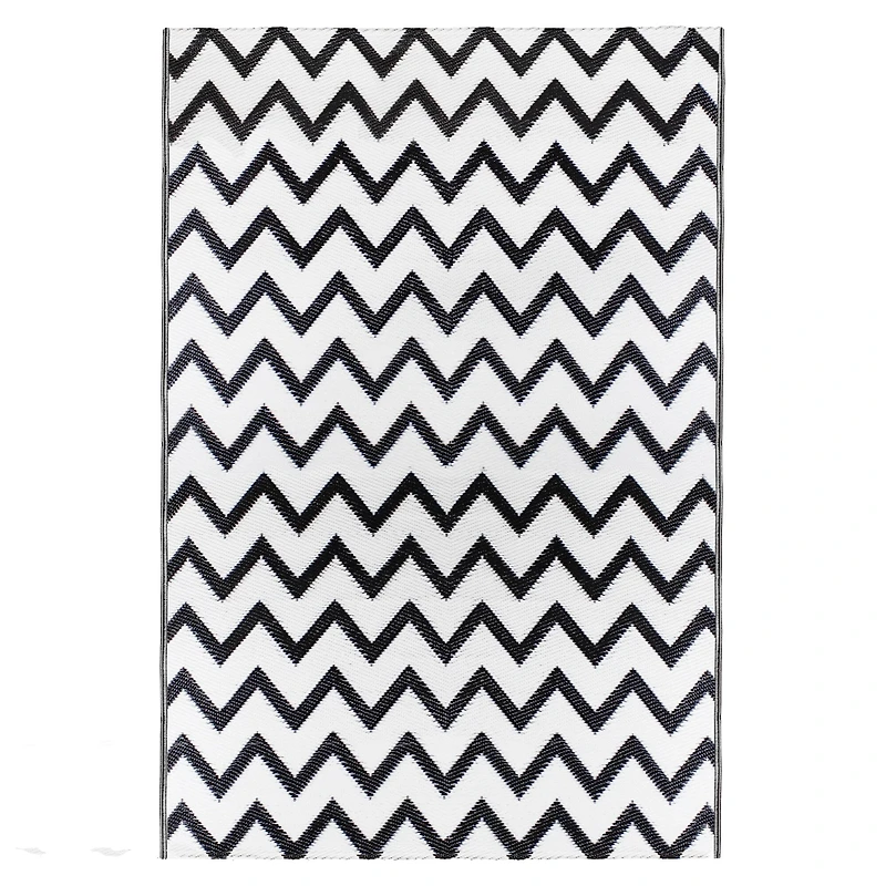 Black & White Chevron Rectangular Outdoor Area Rug, 4ft. x 6ft.