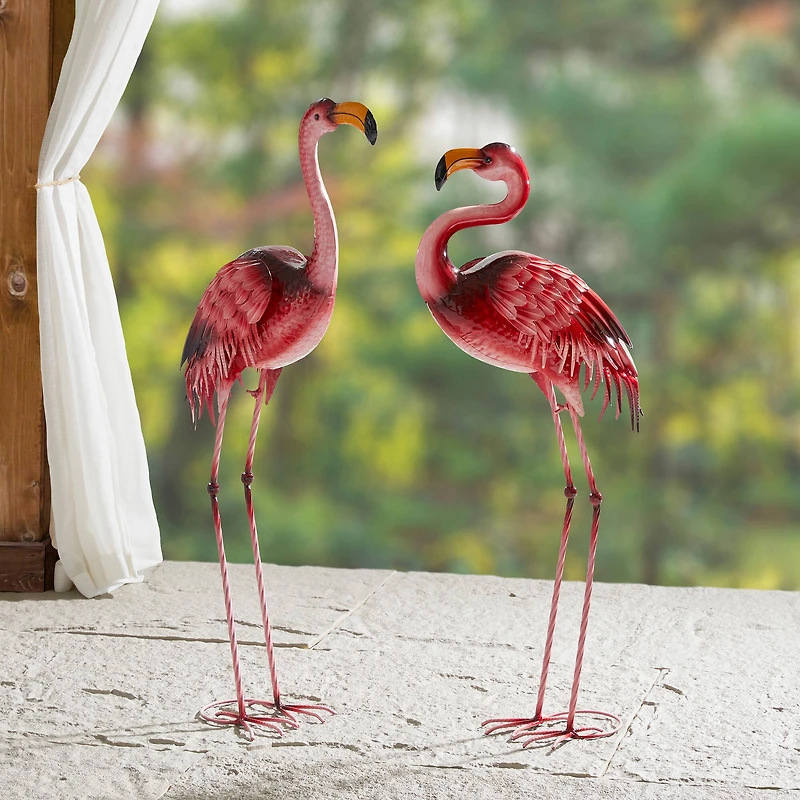 Glitzhome® Metal Standing Flamingo Garden Statue with Stakes Set