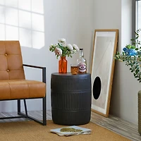 Glitzhome® 18.5" Multi-Functional Textured Garden Stool