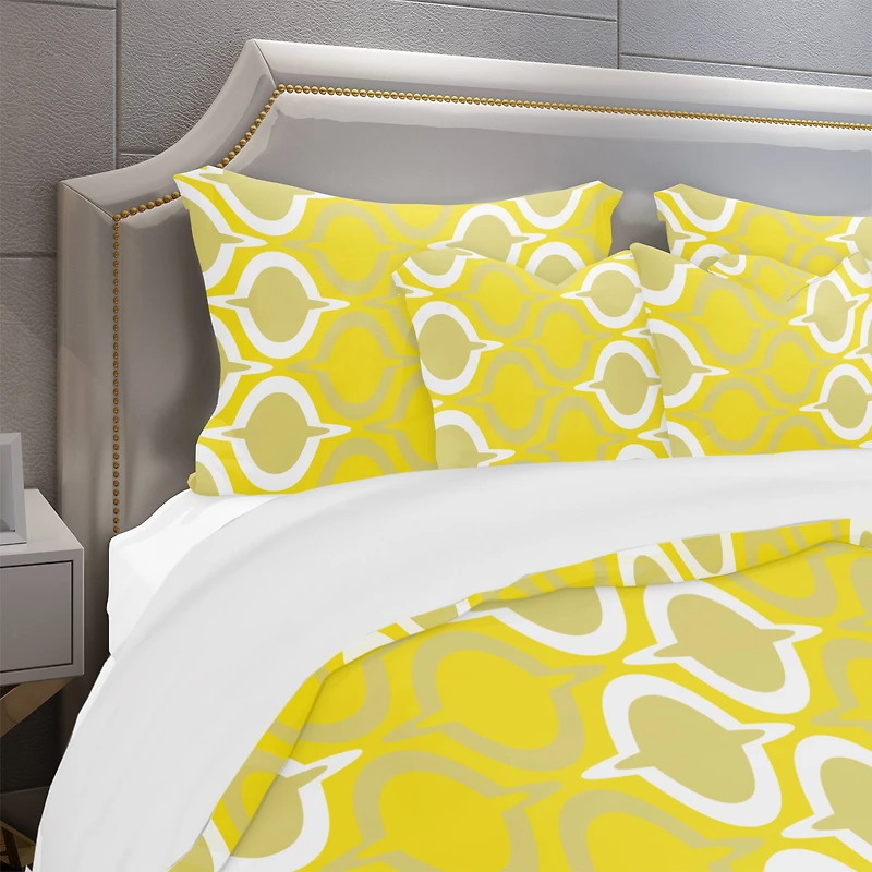 Designart 'Yellow Pattern' Modern Bedding Set