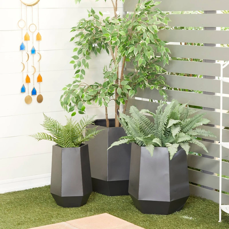 Grey Modern Planter, Set of 3" 21", 16", 11"