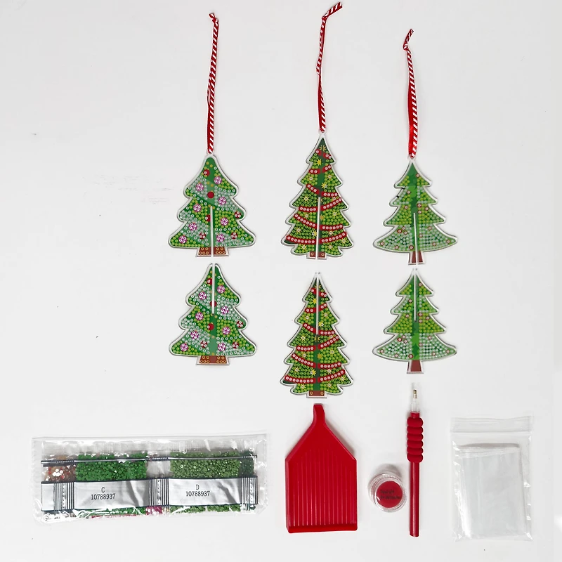 3D Christmas Tree Ornament Diamond Art Kit by Make Market®