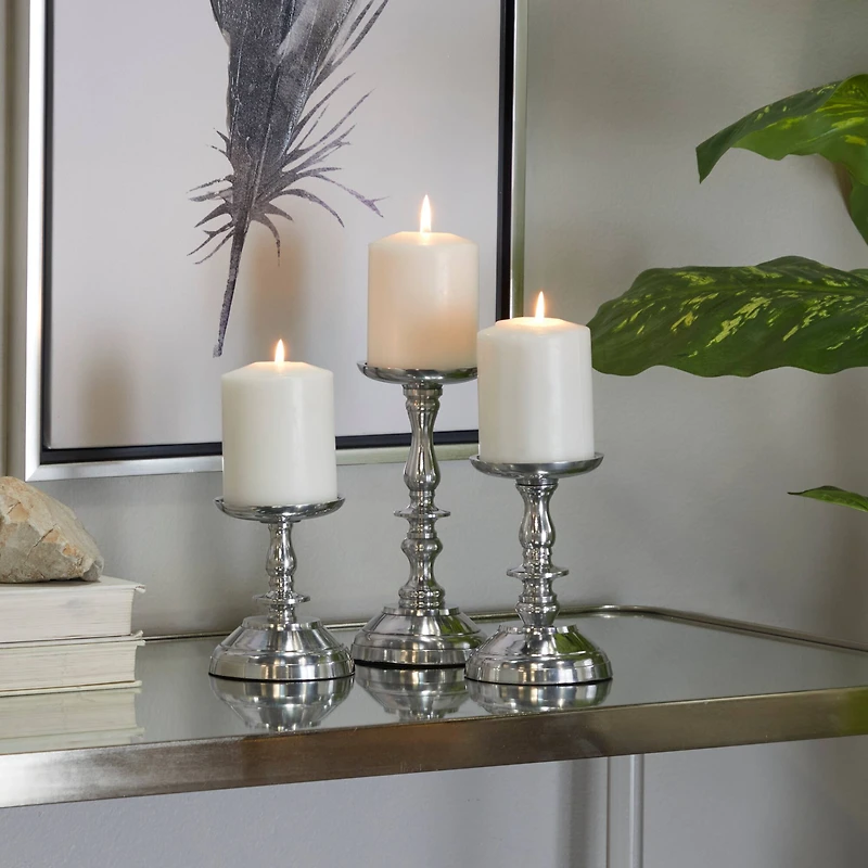Silver Aluminum Pillar Candle Holder Set
