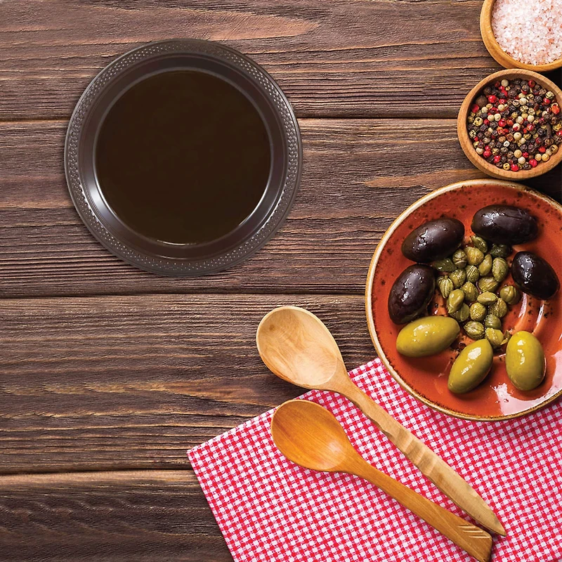 JAM Paper 7" Chocolate Brown Plastic Party Plates, 20ct.