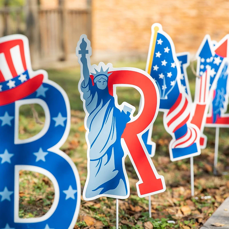 Glitzhome® 43" Patriotic America Brave Yard Stake Set