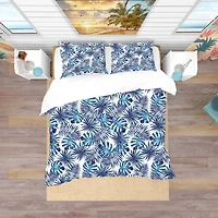Designart 'Leaves and Brunches of Tropical Plants' Tropical Bedding Set