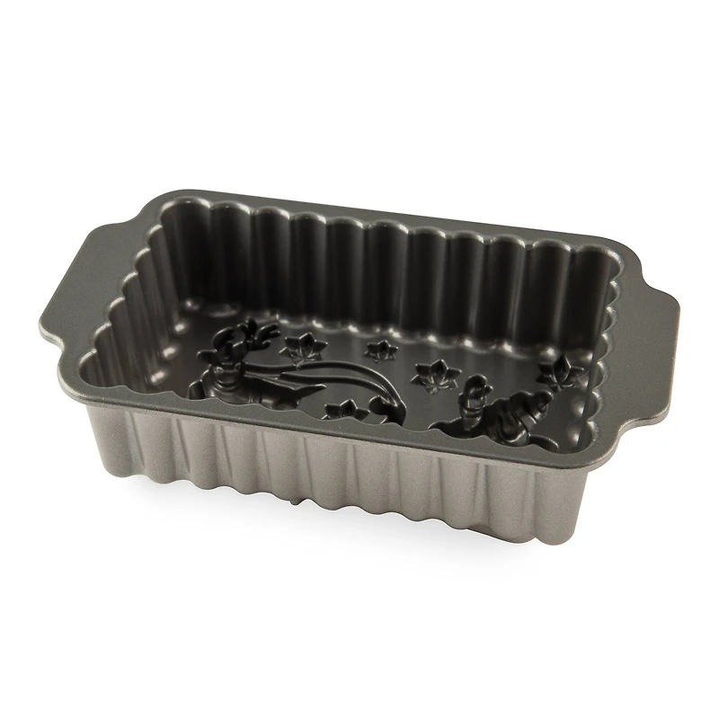 Nordic Ware Santa's Sleight Loaf Pan
