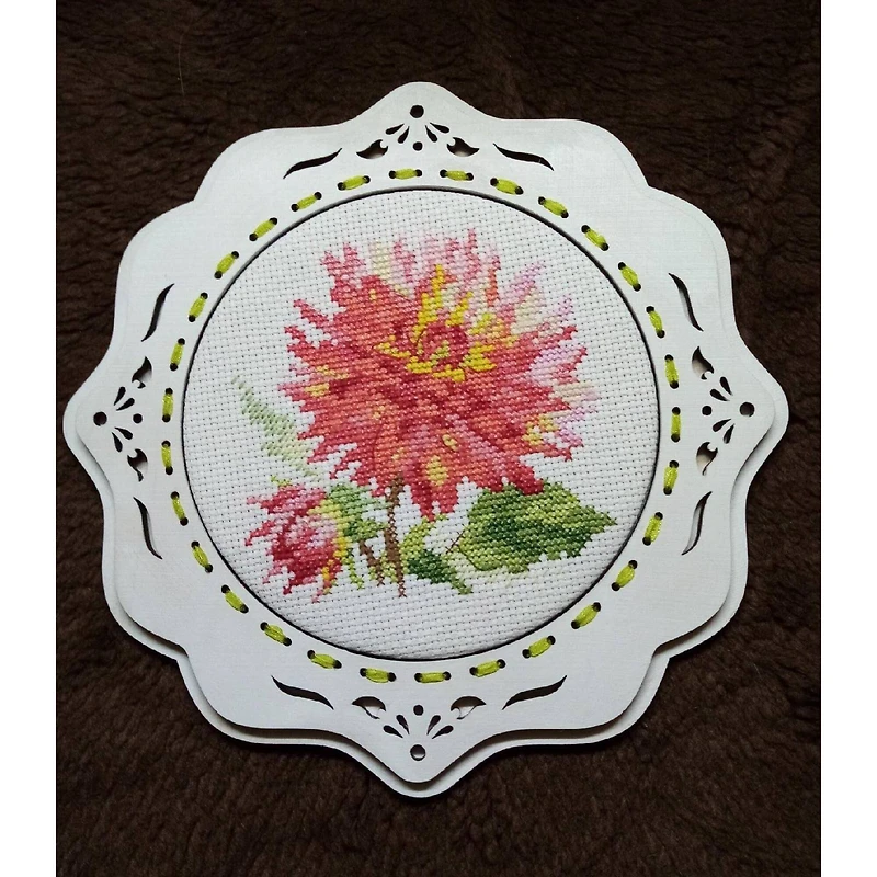 Alisa Dahlia Cross Stitch Kit