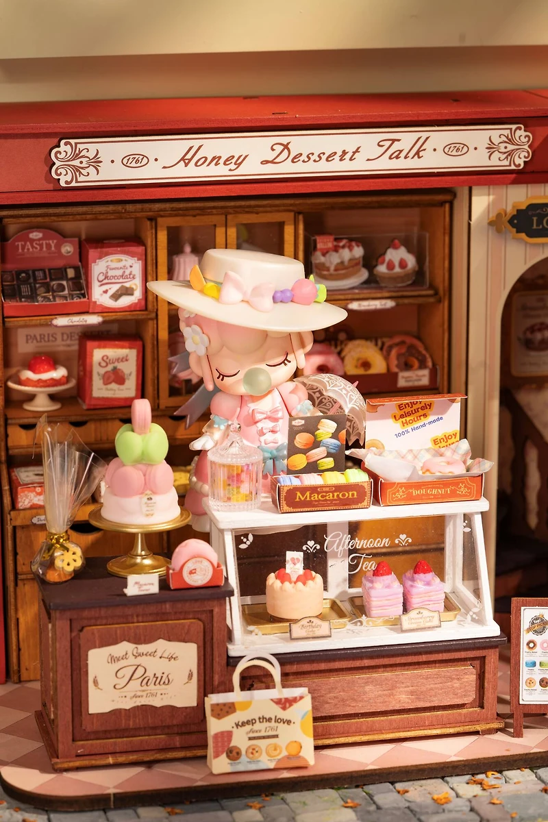 Rolife® Honey Dessert Talk DIY Miniature House Kit