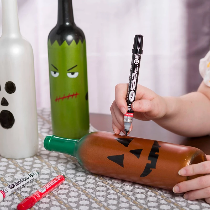 Testors® Glossy Chisel Tip Enamel Marker