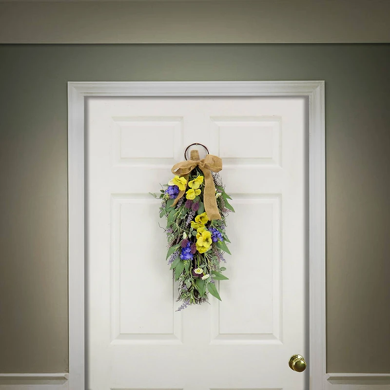 26" Pansy & Lavender Swag