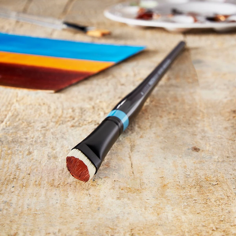 Princeton™ Aspen™ Synthetic Long Handle Short Filbert Brush