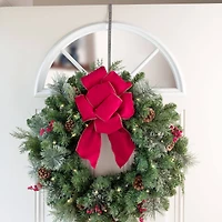 Haute Decor HighProfile® 16.5" Holly Pewter Wreath Hanger