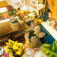 Sparkly Selections Sunshine Flower Green House DIY Miniature Kit
