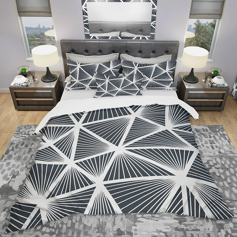 Designart 'Black & White Geometric Decorative Pattern' Modern Bedding Set