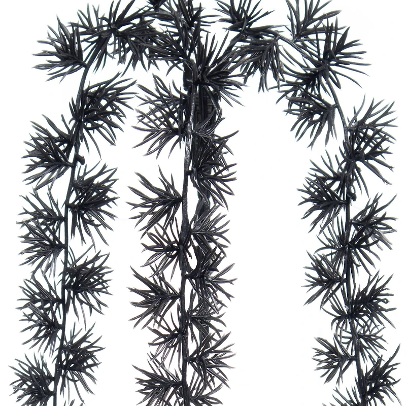 10" Black Vine Pick by Ashland®