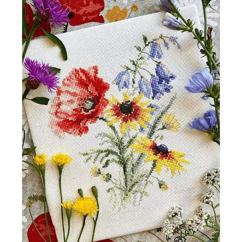 Alisa Bouquet With Poppy Cross Stitch Kit