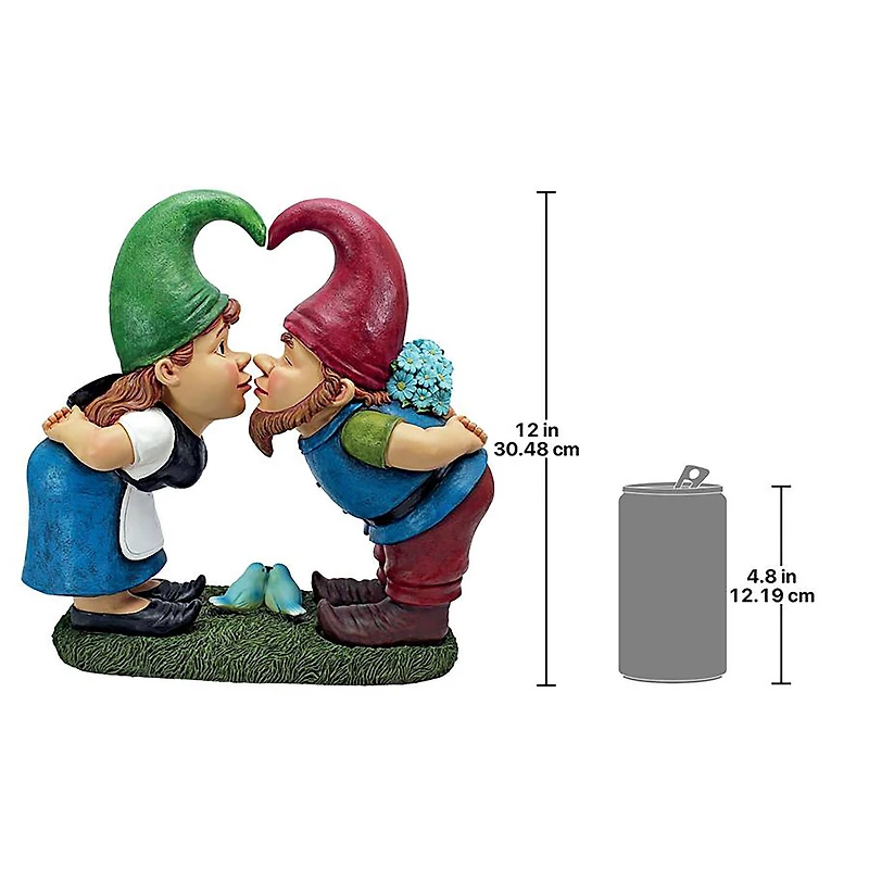 Design Toscano 12" Kissing Gnomes Outdoor Statue