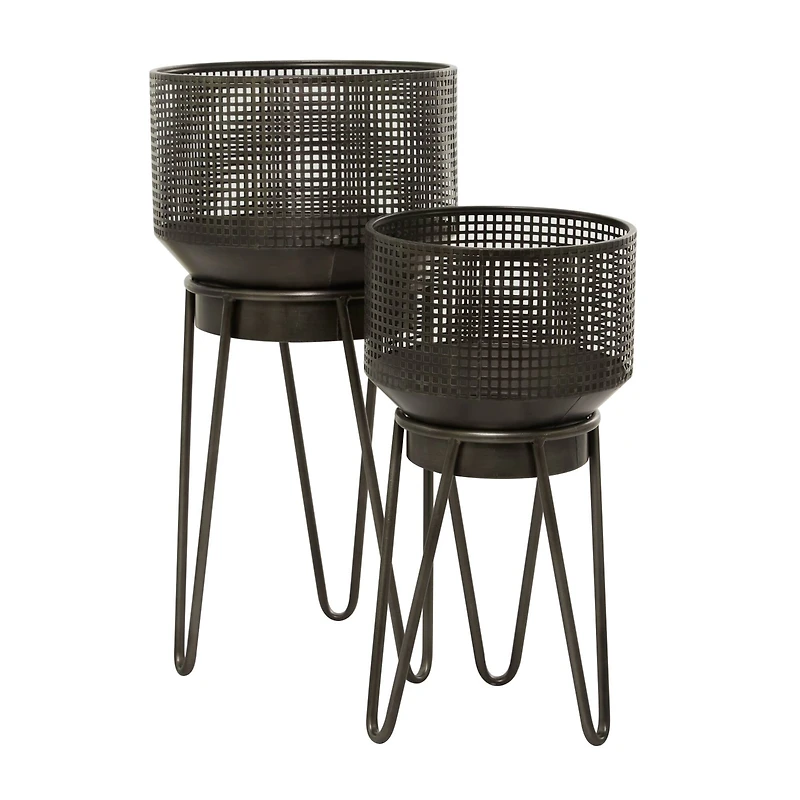 The Novogratz Black Metal Modern Planter Set